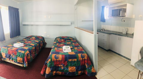 Motel Holliday Kingaroy - South Australia Travel 1