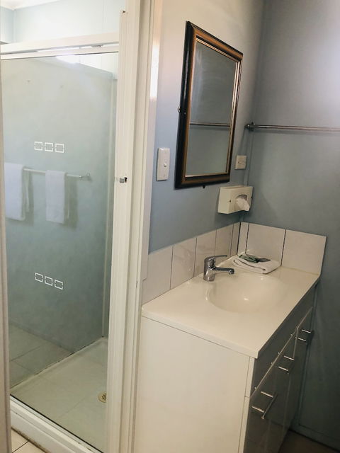 Motel Holliday Kingaroy - South Australia Travel 3