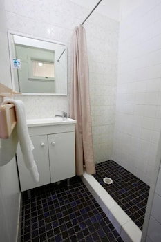 Tea Gardens Hotel - South Australia Travel 5