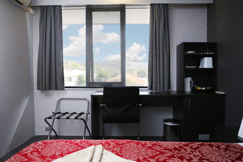 White Manor Motel - South Australia Travel 6