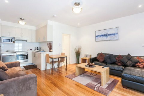 Anglesea River Apartments - South Australia Travel 6