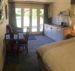 Pierrepoint Accommodation - South Australia Travel