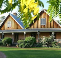The Carriages Boutique Hotel  Vineyard - South Australia Travel