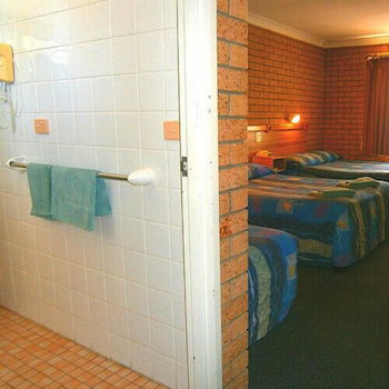 Aaron Inn Motel - South Australia Travel 2