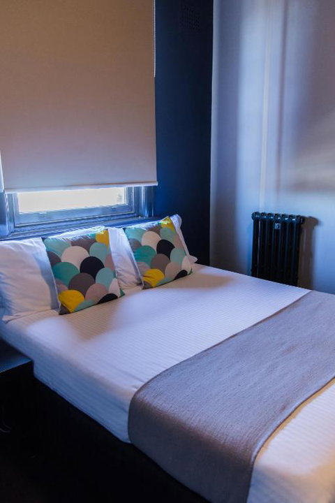 Hotel Canobolas - South Australia Travel 2