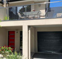 Champagne Stays Apartment - South Australia Travel