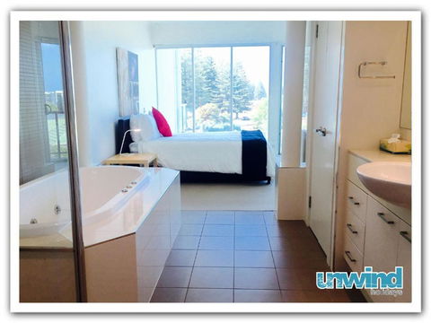 Gallery Resort Apartments - South Australia Travel 4