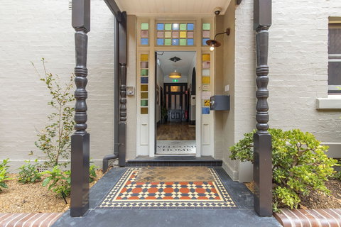 Dalziel Lodge - South Australia Travel 3