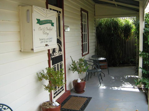 Cuddledoon Cottages Rutherglen - South Australia Travel 6