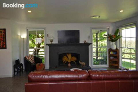 Secrets At Cedar Grove - South Australia Travel 7