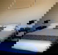 Neagles Retreat Villas - South Australia Travel