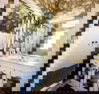 Peel Inn Nundle - South Australia Travel