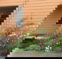 The Nest at Gundaroo - South Australia Travel