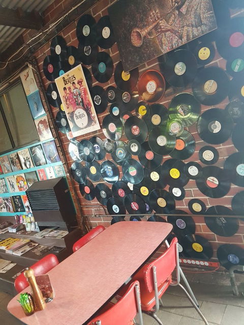 Cafe Komodo - South Australia Travel 8