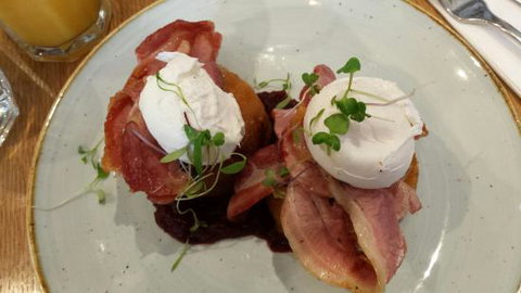 Dark Horse On The Brit - South Australia Travel 0