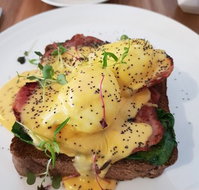 Hangar 4 Cafe - South Australia Travel