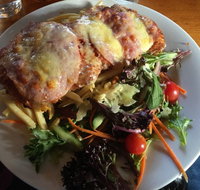 Pig  Whistle Tavern - South Australia Travel