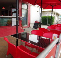 Imola Red Cafe - South Australia Travel