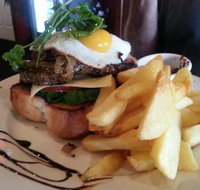 Silvers Bar and Grill - South Australia Travel