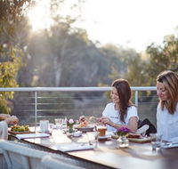 Spoons Riverside - South Australia Travel