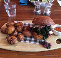 Huski Cafe - South Australia Travel