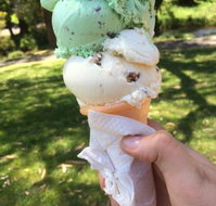 The Rainbow Ice Cream Shop - South Australia Travel