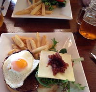 Glenrowan Hotel - South Australia Travel