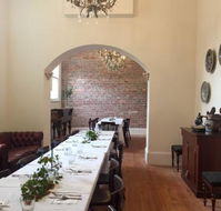 Royal Hotel St Arnaud - South Australia Travel
