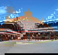 Shamrock Hotel - South Australia Travel