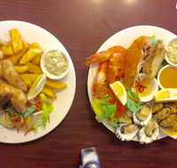 The Mallacoota Hotel Motel Family Bistro - South Australia Travel
