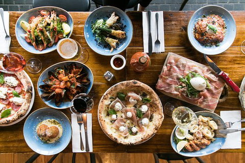 Via Napoli Pizzeria - South Australia Travel 0