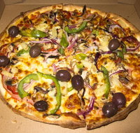 RED HORN Gourmet Pizza - South Australia Travel