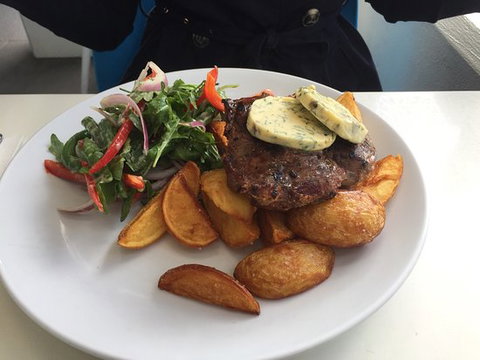 Austi Beach Cafe - South Australia Travel 0