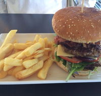 Jules by the Lake Cafe - South Australia Travel
