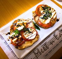 Meet n Eats - South Australia Travel