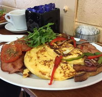 Blackheath Continental Deli - South Australia Travel