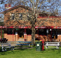 Snow Goose Hotel Adaminaby - South Australia Travel
