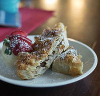 Blue Mountains Hotel - South Australia Travel