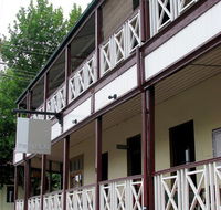 The Albion - South Australia Travel