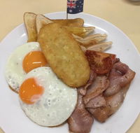 Coolabah Tree Cafe Roadhouse at Coles Express - South Australia Travel