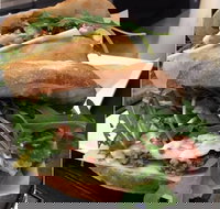 Dutch  Co - South Australia Travel