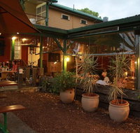 Eltham Hotel Restaurant - South Australia Travel