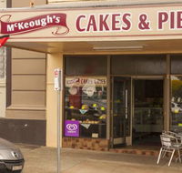 McKeoughs Cake Shop - South Australia Travel