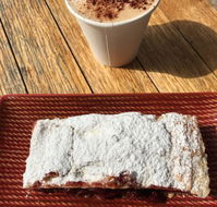 Petite Fleur - South Australia Travel