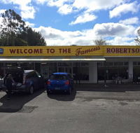 Robertson Pie Shop - South Australia Travel