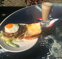 Robyn's Cafe - South Australia Travel