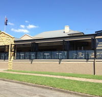 The Junction Inn Hotel - South Australia Travel