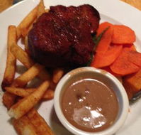 Top Town Tavern - South Australia Travel