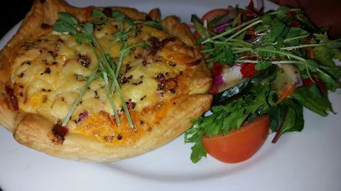 Imperial Hotel - South Australia Travel 0