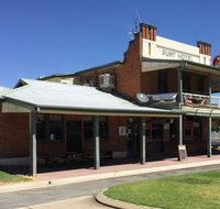 Punt Hotel - South Australia Travel